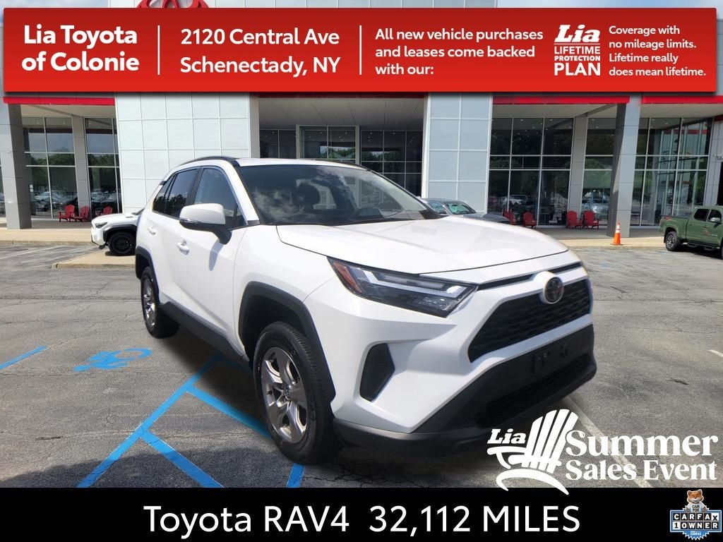 2025 Toyota RAV4 XLE