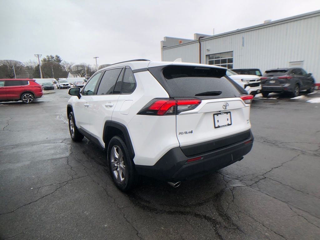 2025 Toyota RAV4 XLE