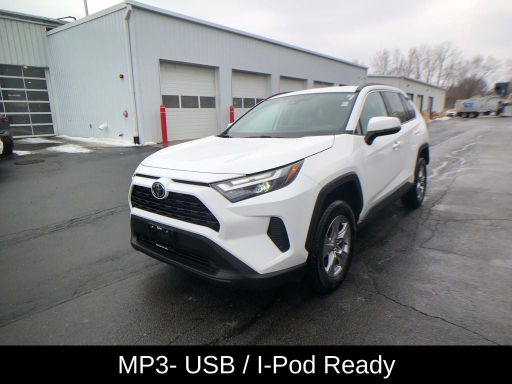 2025 Toyota RAV4 XLE