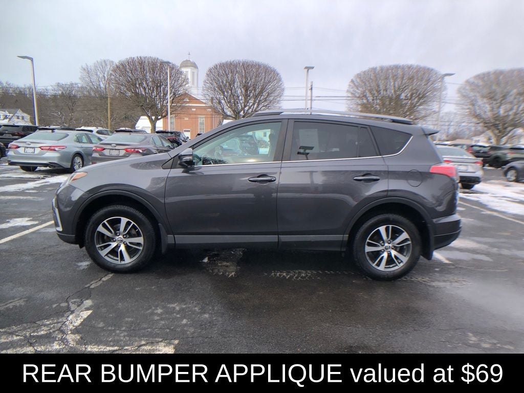 2017 Toyota RAV4 XLE