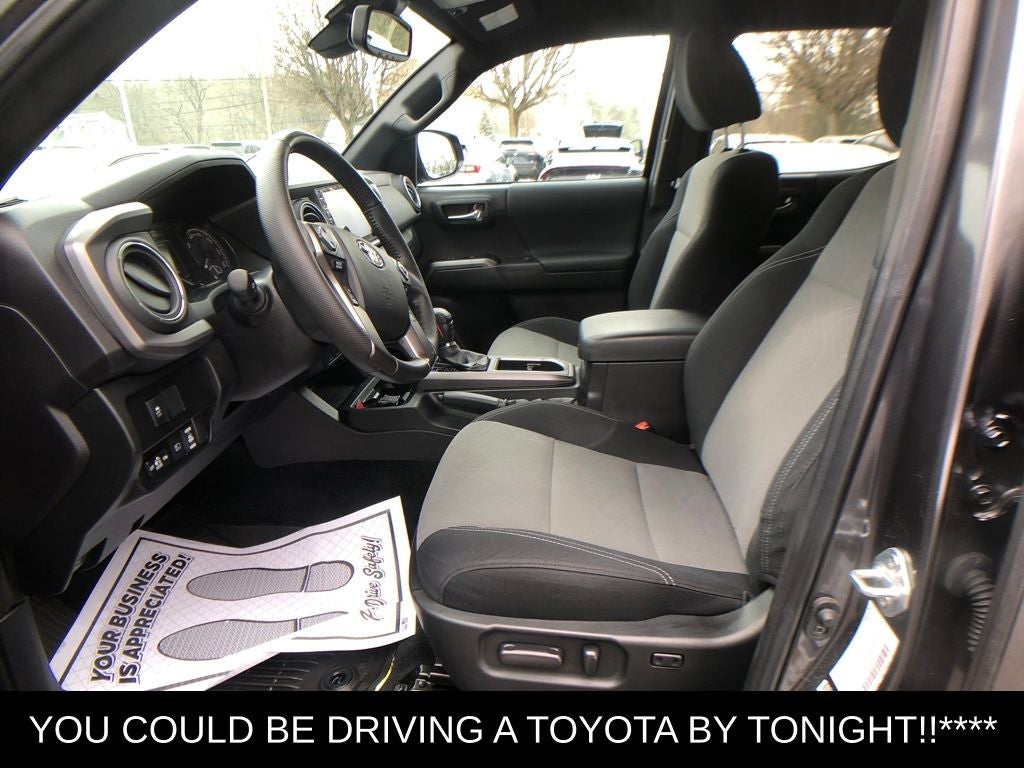 2023 Toyota Tacoma TRD Sport V6