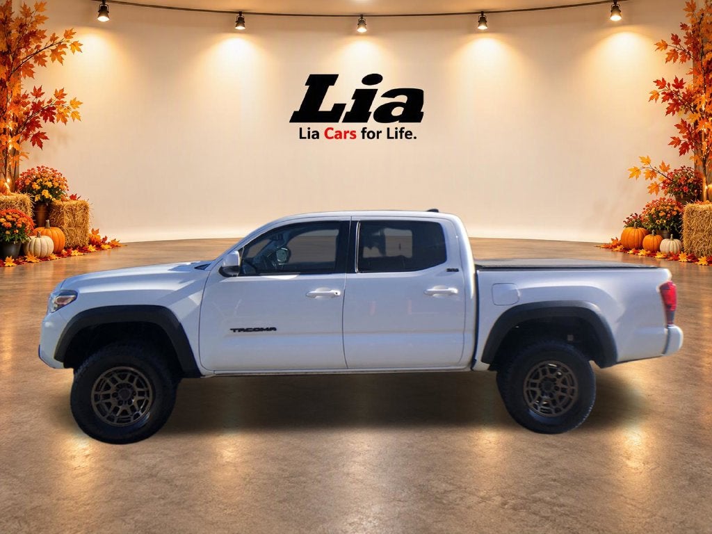 2022 Toyota Tacoma SR5 V6