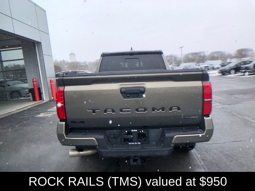 2024 Toyota Tacoma Hybrid TRD Off Road