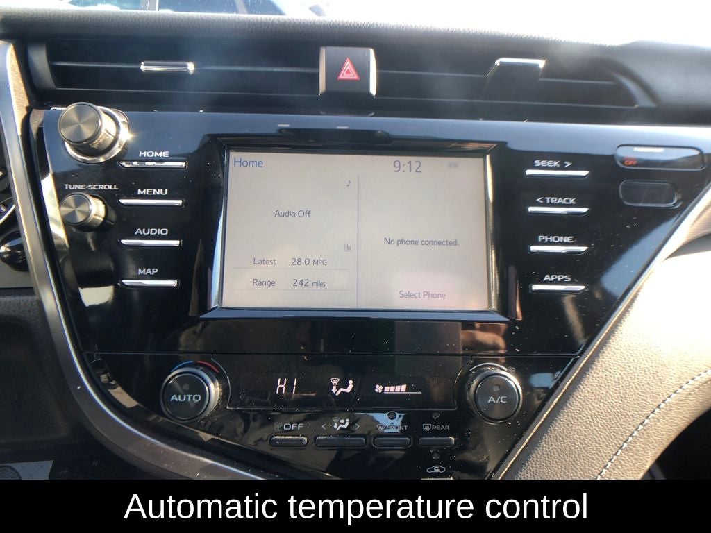 2019 Toyota Camry SE