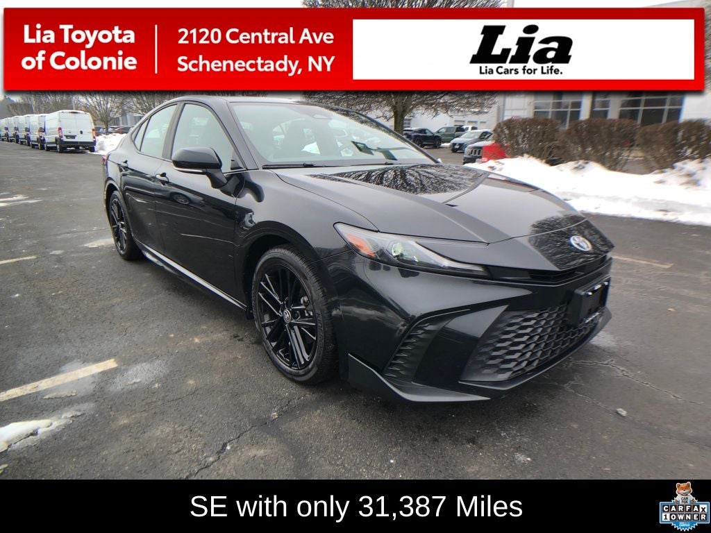 2025 Toyota Camry SE
