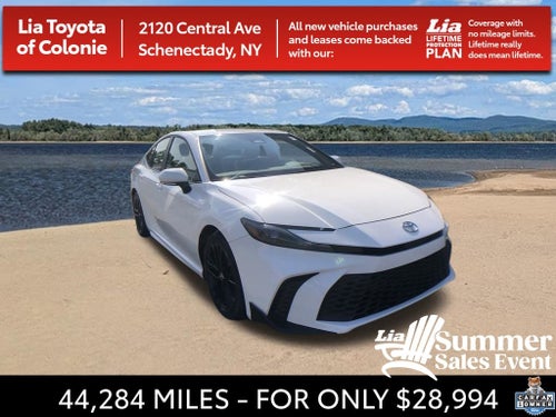2025 Toyota Camry SE