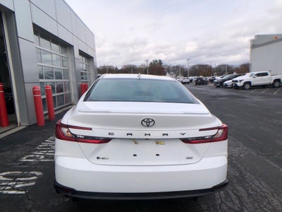 2025 Toyota Camry SE