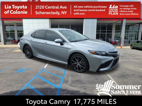 2024 Toyota Camry Hybrid SE