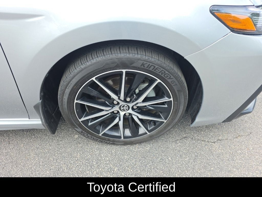 2024 Toyota Camry Hybrid SE