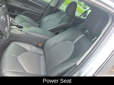 2024 Toyota Camry Hybrid SE