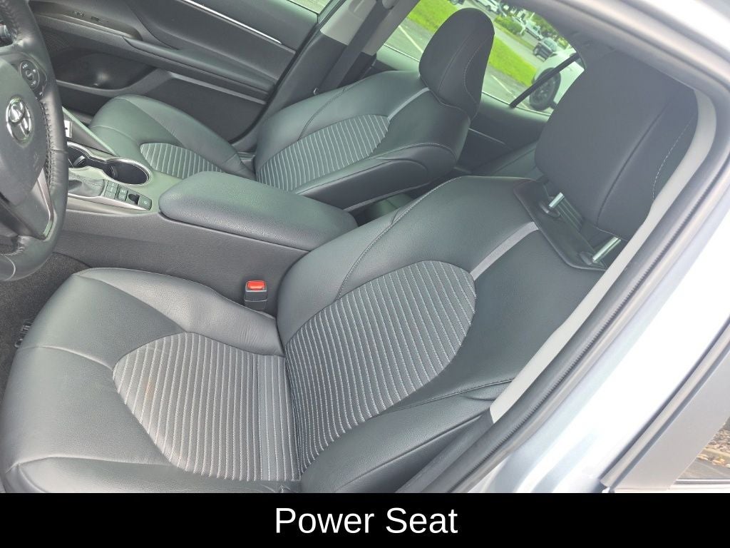 2024 Toyota Camry Hybrid SE