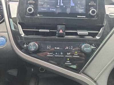 2024 Toyota Camry Hybrid SE