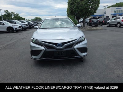 2024 Toyota Camry Hybrid SE