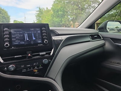 2024 Toyota Camry Hybrid SE