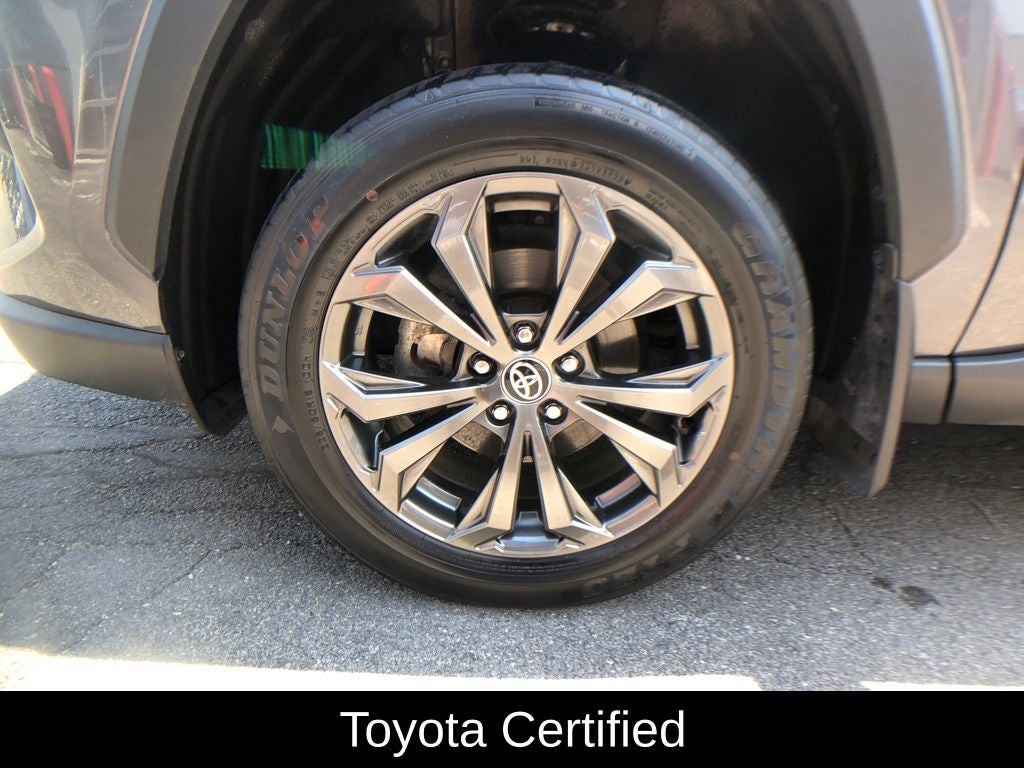 2023 Toyota RAV4 Hybrid XLE Premium