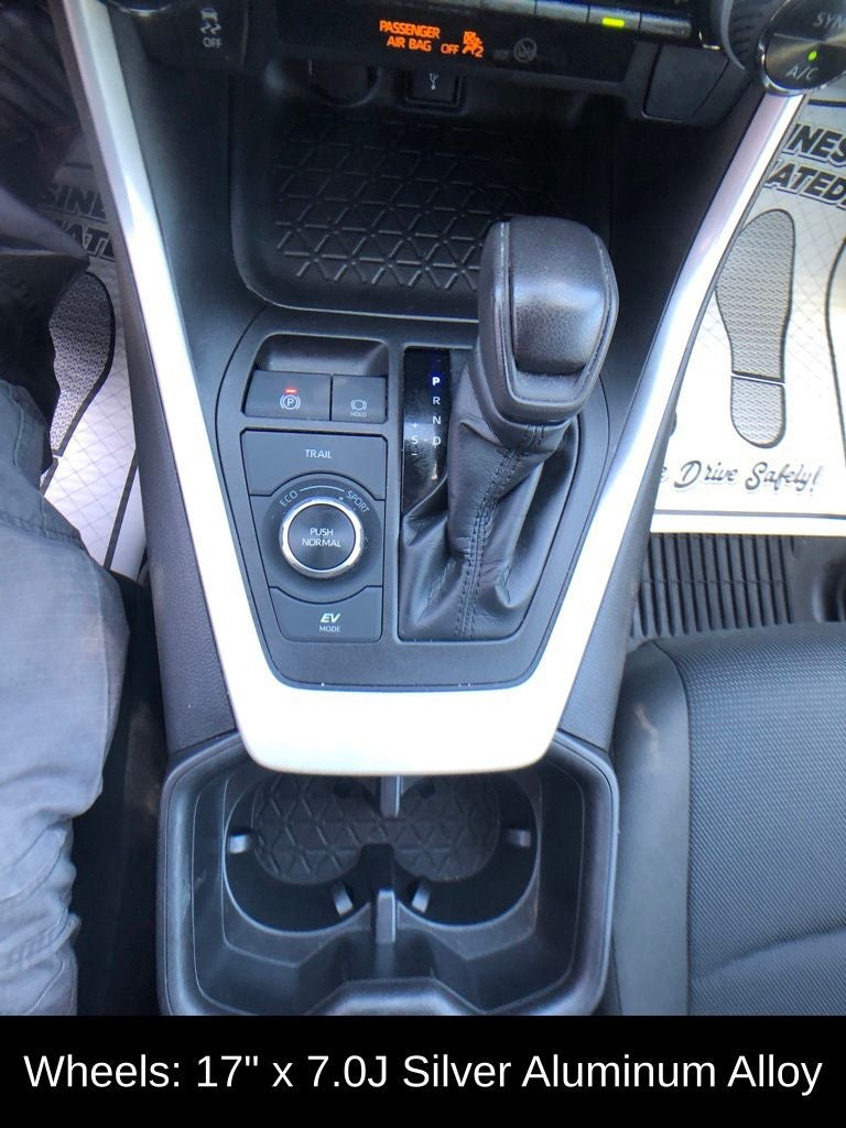 2022 Toyota RAV4 Hybrid LE