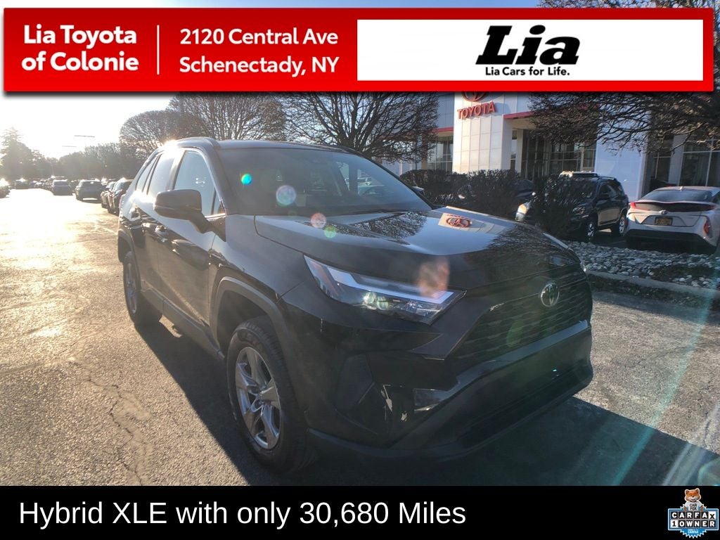 2025 Toyota RAV4 Hybrid XLE