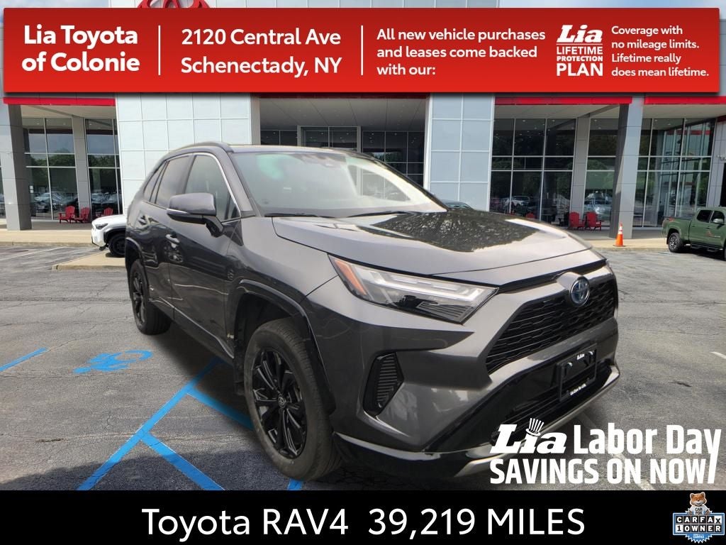 2023 Toyota RAV4 Hybrid SE