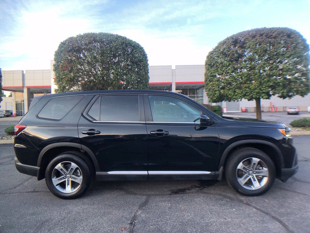 2023 Honda Pilot EX-L 7 Passenger
