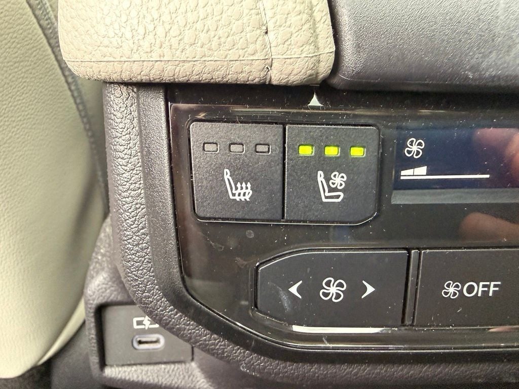 2025 Toyota Grand Highlander Platinum