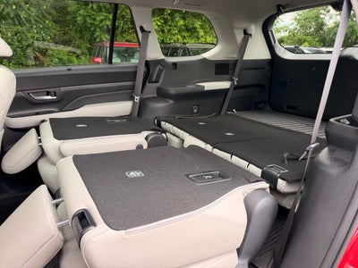 2025 Toyota Grand Highlander Platinum