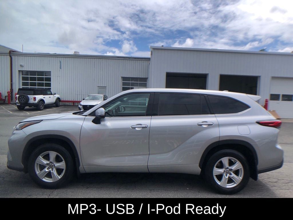 2021 Toyota Highlander LE