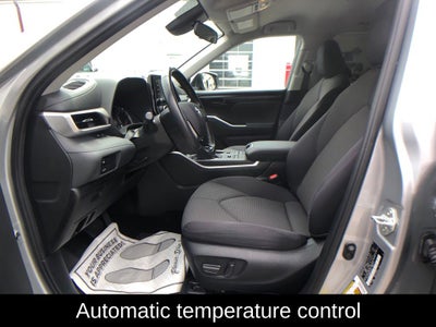 2021 Toyota Highlander LE