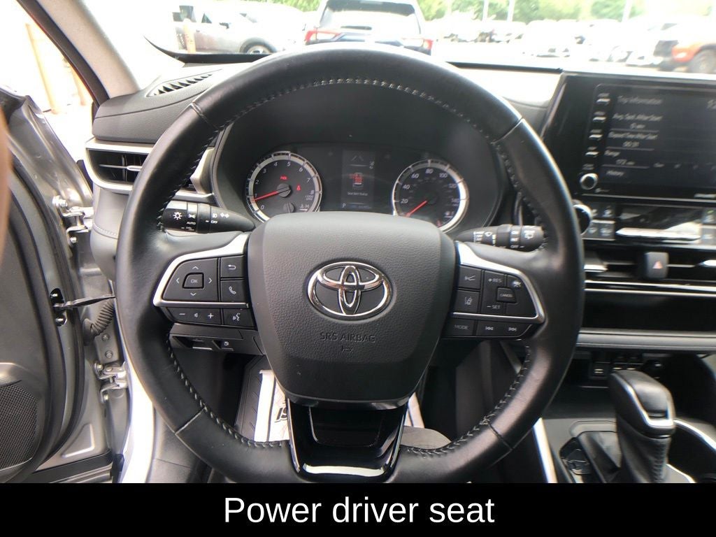 2021 Toyota Highlander LE