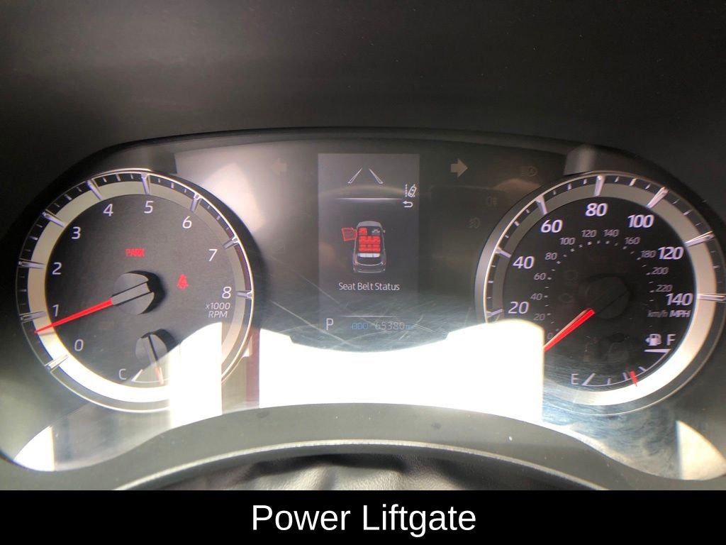 2021 Toyota Highlander LE