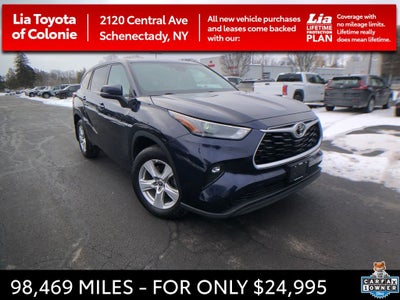 2022 Toyota Highlander LE