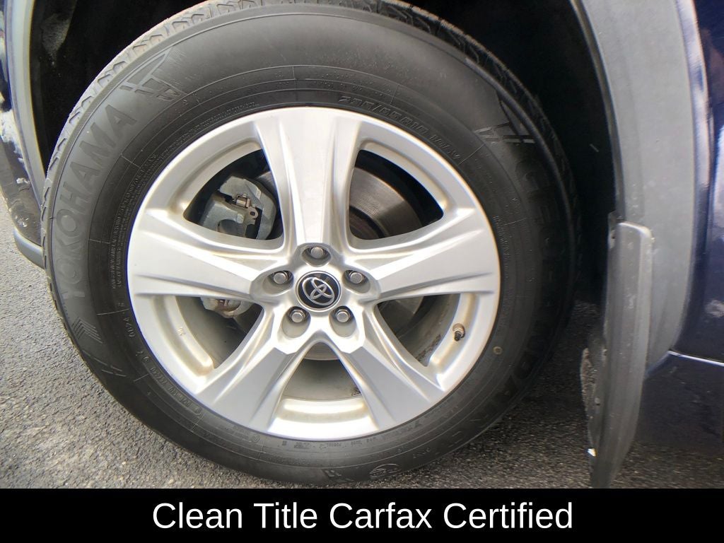 2022 Toyota Highlander LE