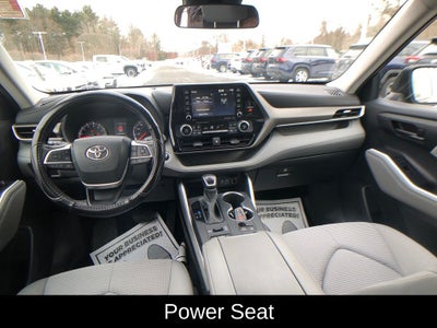 2022 Toyota Highlander LE