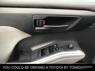 2022 Toyota Highlander LE