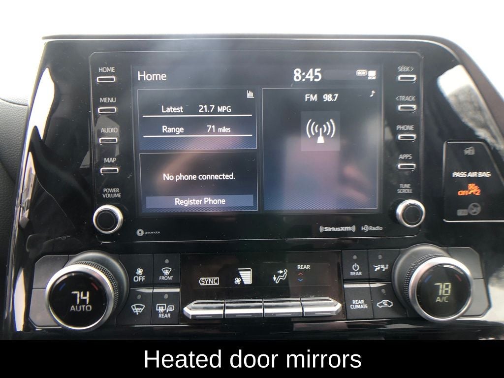 2022 Toyota Highlander LE