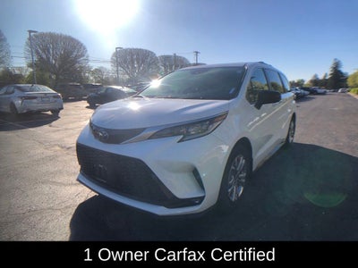 2022 Toyota Sienna XSE 7 Passenger