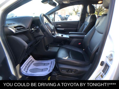 2022 Toyota Sienna XSE 7 Passenger
