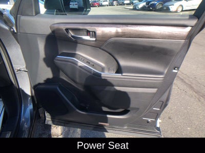 2020 Toyota Highlander Platinum