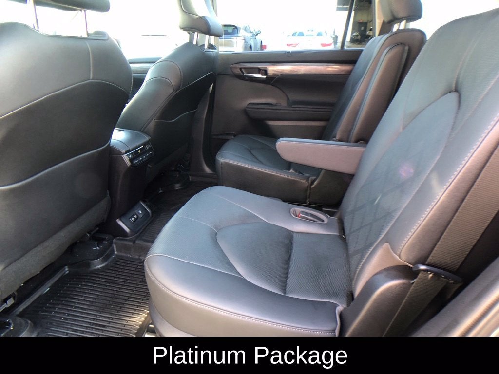 2020 Toyota Highlander Platinum