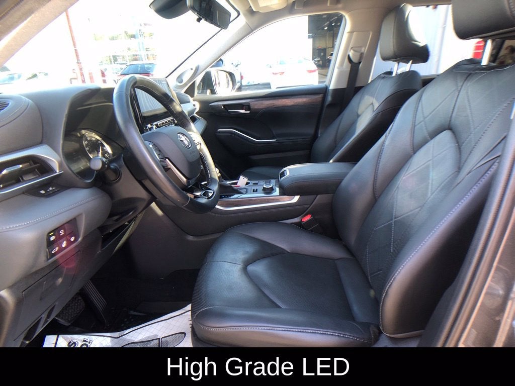 2020 Toyota Highlander Platinum