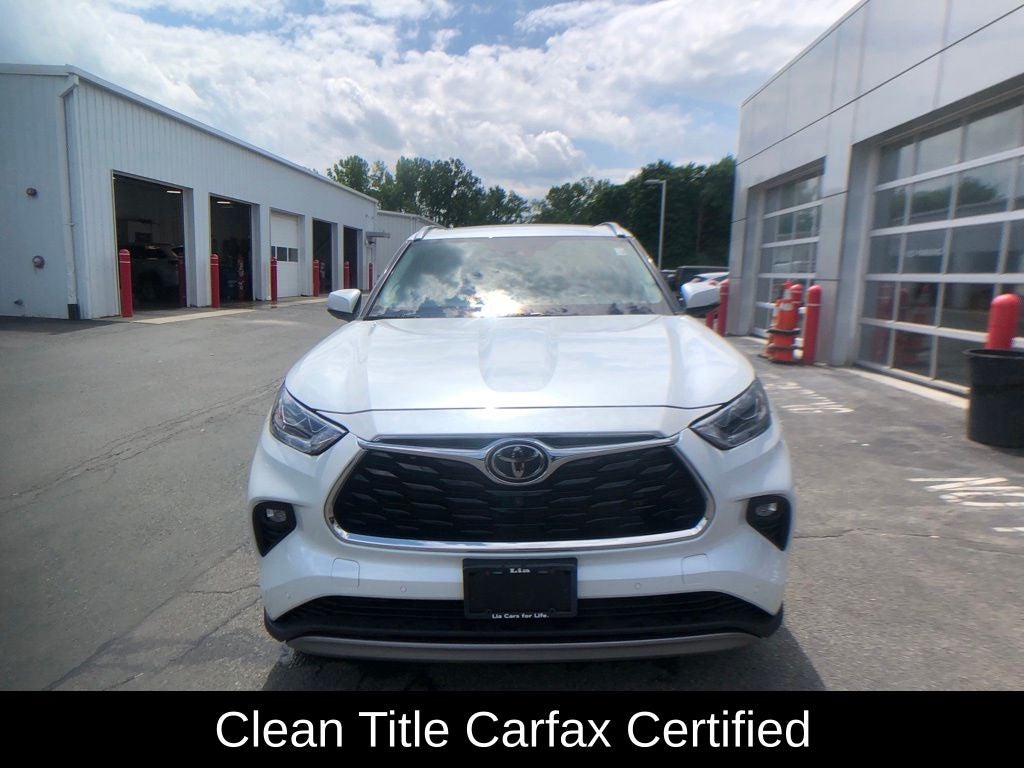 2022 Toyota Highlander Platinum