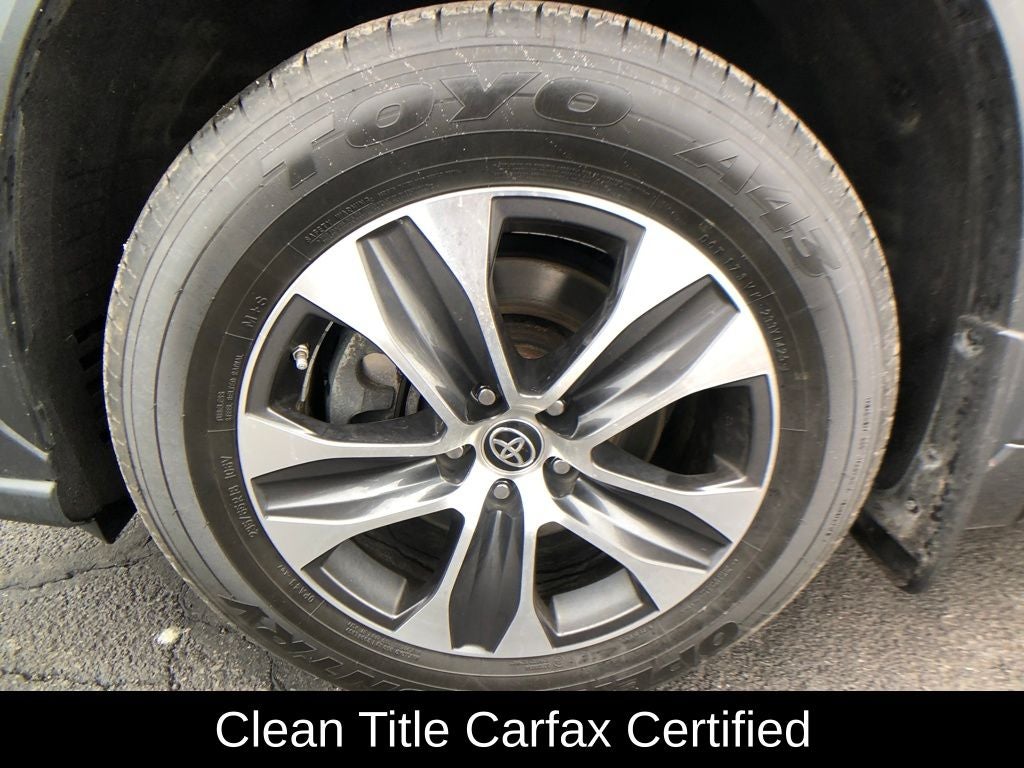 2020 Toyota Highlander Hybrid XLE