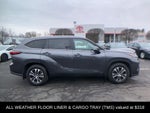 2020 Toyota Highlander Hybrid XLE
