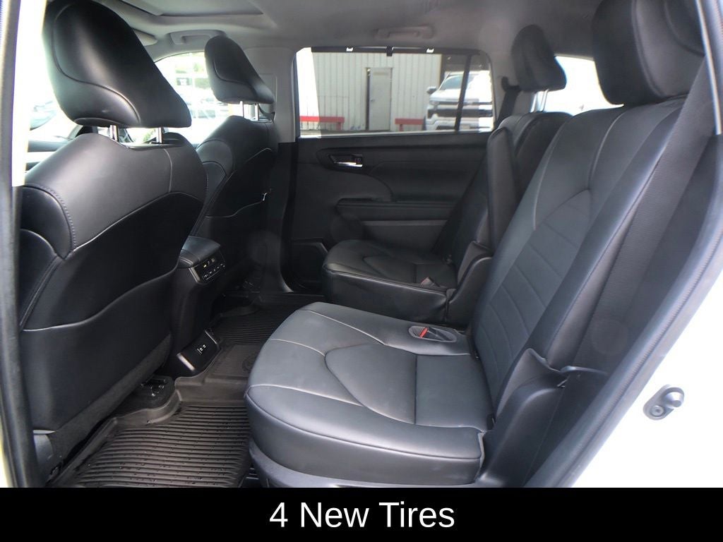 2021 Toyota Highlander XLE