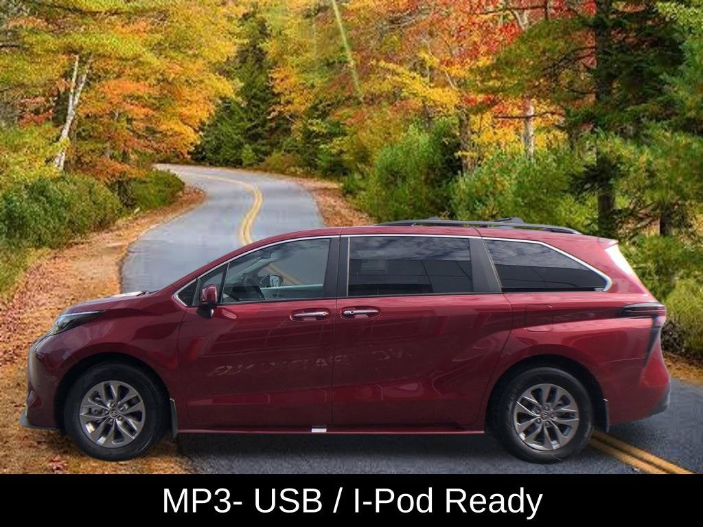 2025 Toyota Sienna XLE 7 Passenger