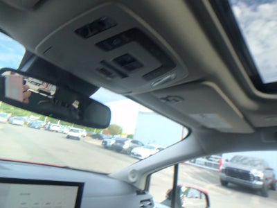 2025 Toyota Sienna XLE 7 Passenger
