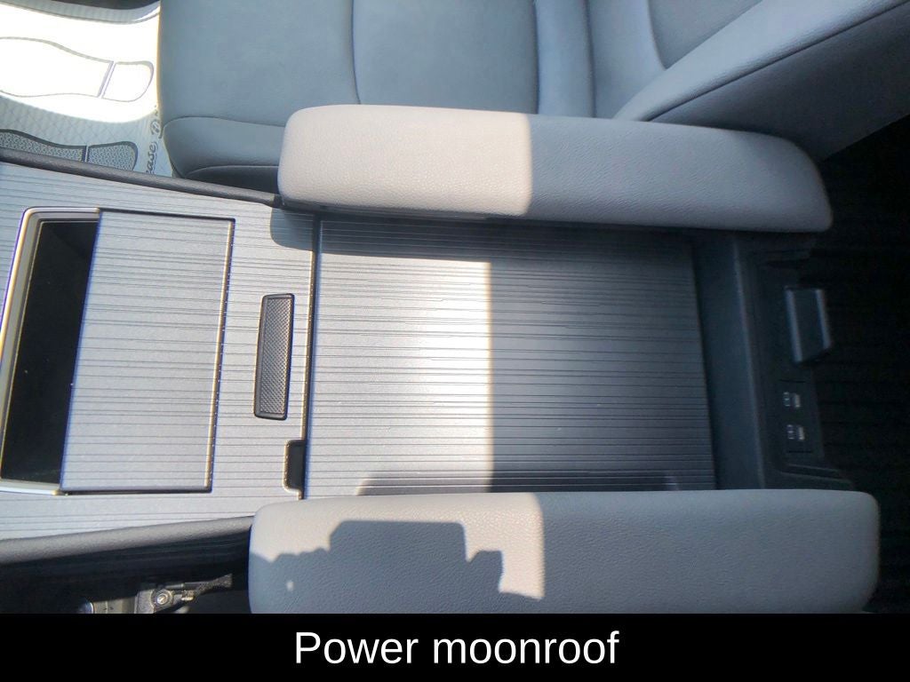 2025 Toyota Sienna XLE 7 Passenger