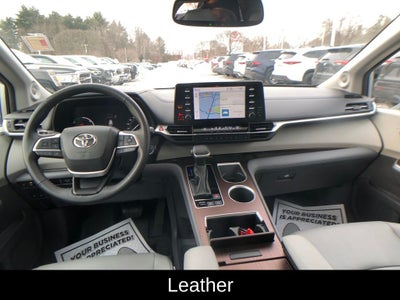 2024 Toyota Sienna XLE 7 Passenger