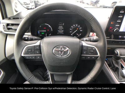 2024 Toyota Sienna XLE 7 Passenger
