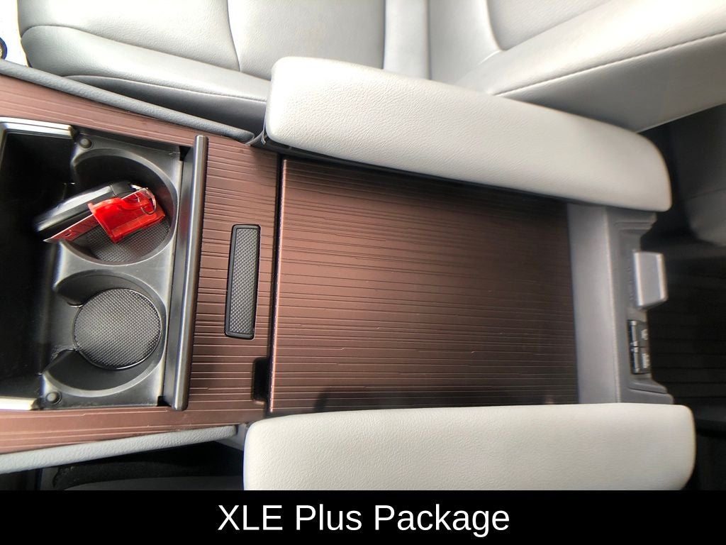 2024 Toyota Sienna XLE 7 Passenger