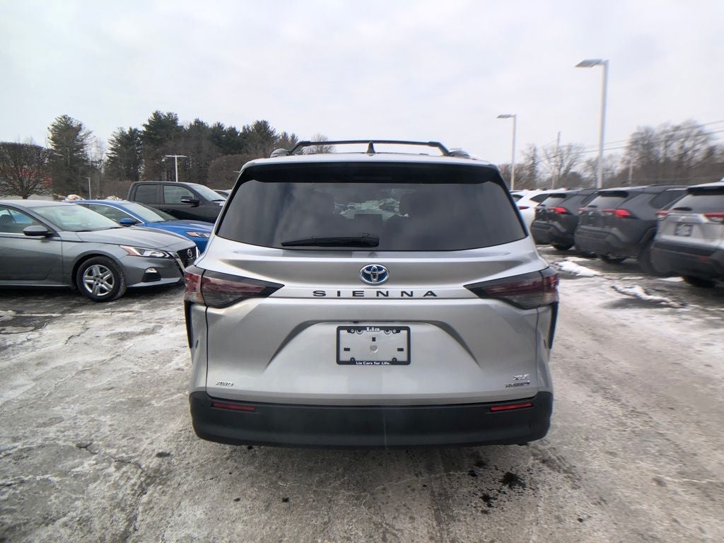 2024 Toyota Sienna XLE 7 Passenger